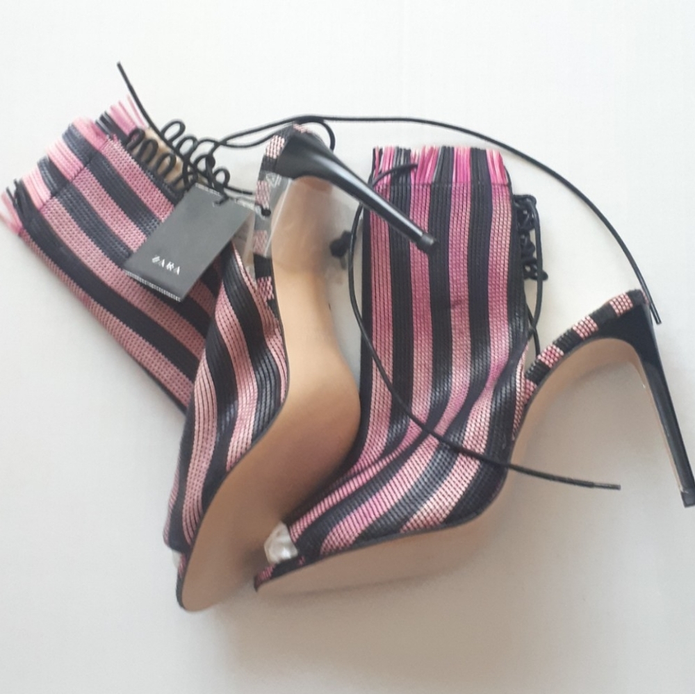 ZARA | Textured High Heels w/Lace Up